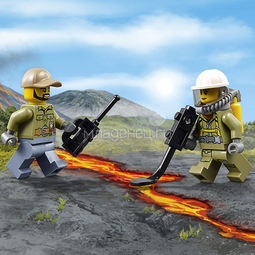 Конструктор LEGO City 60121 Грузовик Исследователей вулканов