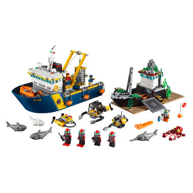 Конструктор LEGO City 60095 Корабль исследователей морских глубин 0
