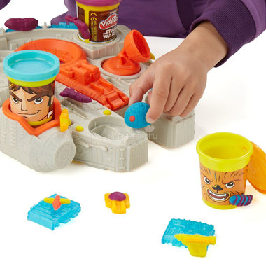Игровой набор Play-Doh Тысячелетний Сокол 4