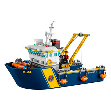 Конструктор LEGO City 60095 Корабль исследователей морских глубин 1