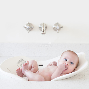 Ванночка компактная Puj Flyte для новорожденных 2