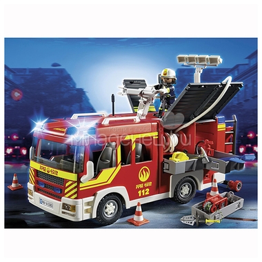 Игровой набор Playmobil Пожарная машина со светом и звуком 6
